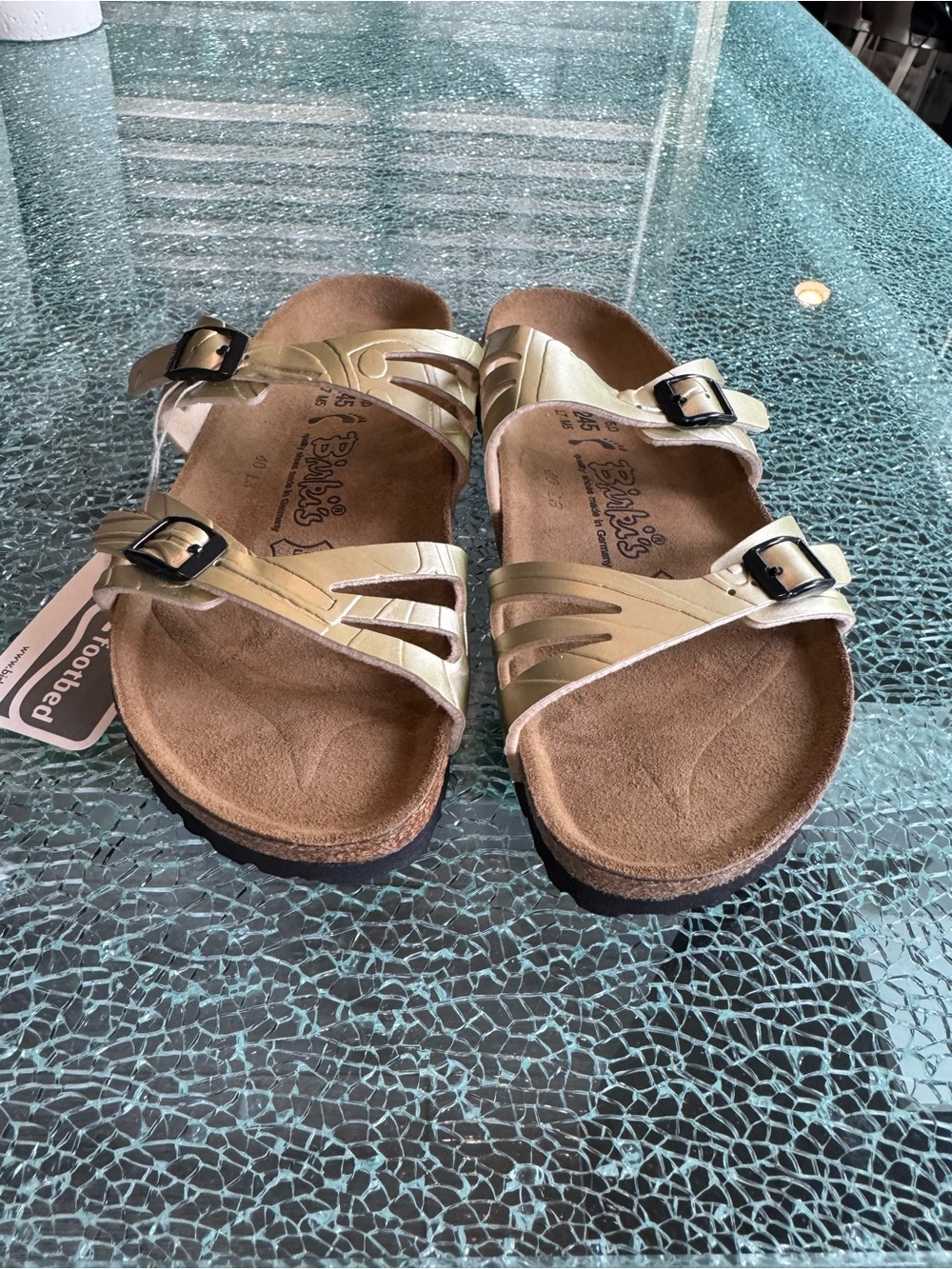 Birki’s Gold Strappy Comfort Footbed Sandals 38